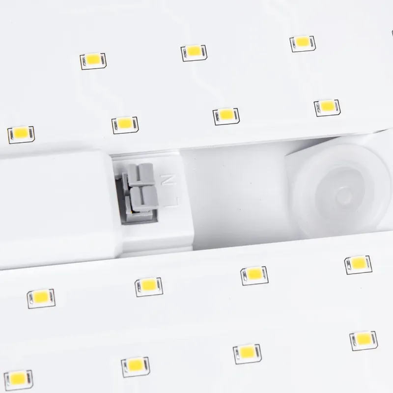 Lampa LED Maclean MCE466 W, numer domu, czujnik zmierzchu i ruchu,