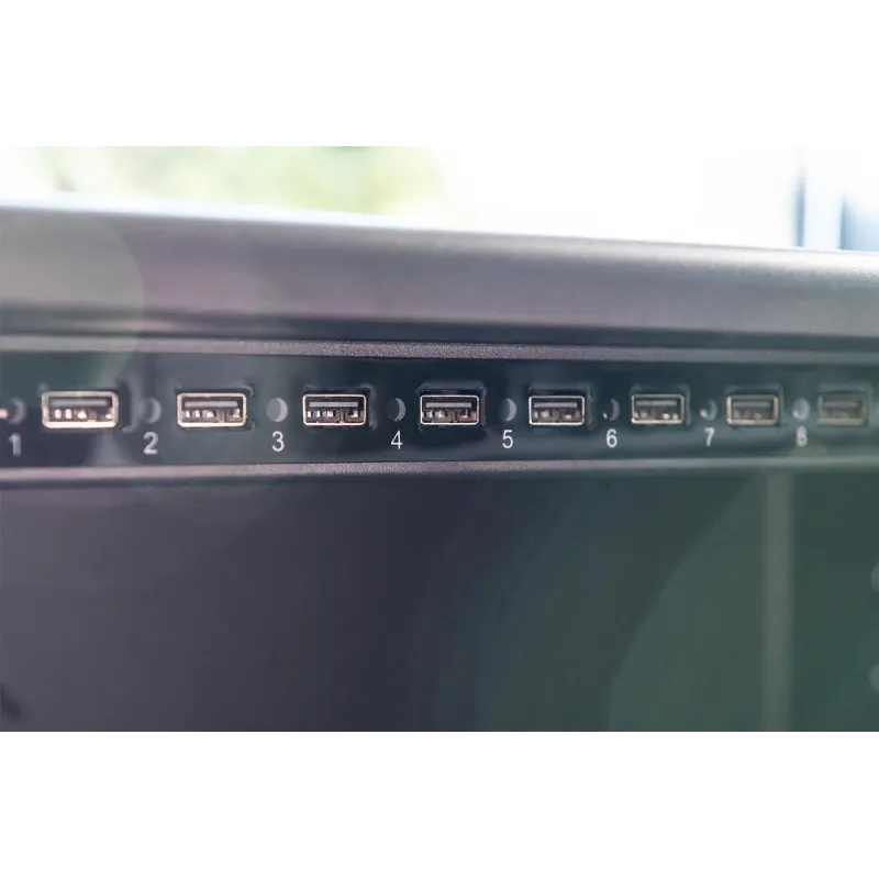 Szafa mobilna DIGITUS na kółkach do ładowania notebooków/tabletów do 14"