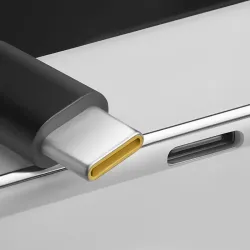 Ładowarka sieciowa Qoltec GaN POWER PRO | 1xUSB-C | 90W | 5-20V | 3-4.5A |