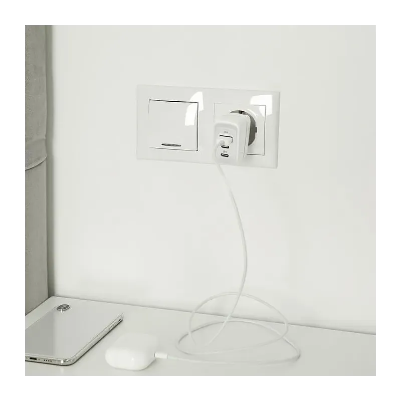 Ładowarka sieciowa Qoltec 65W GaN | 5-20V | 3-3.35A | 2xUSB-C PD | 1xUSB QC