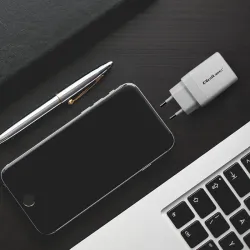 Ładowarka sieciowa Qoltec 45W GaN | 5-20V | 1.5-3A | 1xUSB-C PD | 1xUSB QC