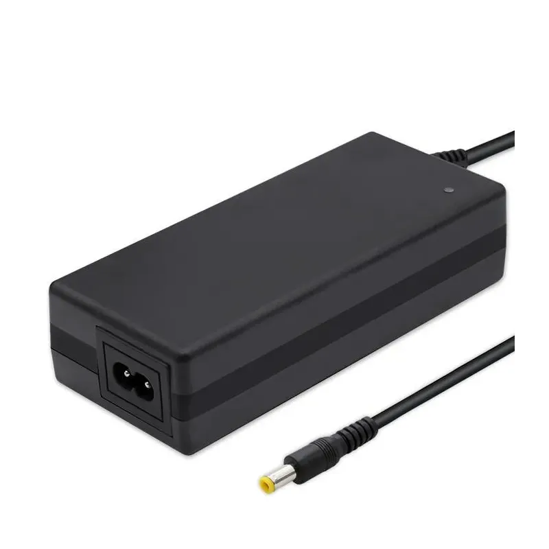 Ładowarka Qoltec do baterii roweru elektrycznego 36V | 42V | 2A | 5.5*2.5