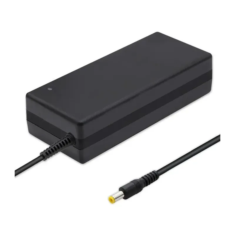 Ładowarka Qoltec do baterii roweru elektrycznego 36V | 42V | 2A | 5.5*2.5