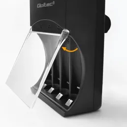 Ładowarka Qoltec do akumulatorków Ni-MH typu R03 AAA R6 AA