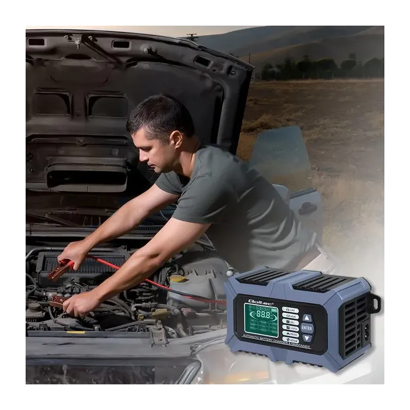 Ładowarka mikroprocesorowa Qoltec z testerem baterii i funkcją naprawy 12V