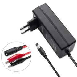 Ładowarka do akumulatora Qoltec AGM GEL STD 6V 12V | 1.5A | Prostownik z