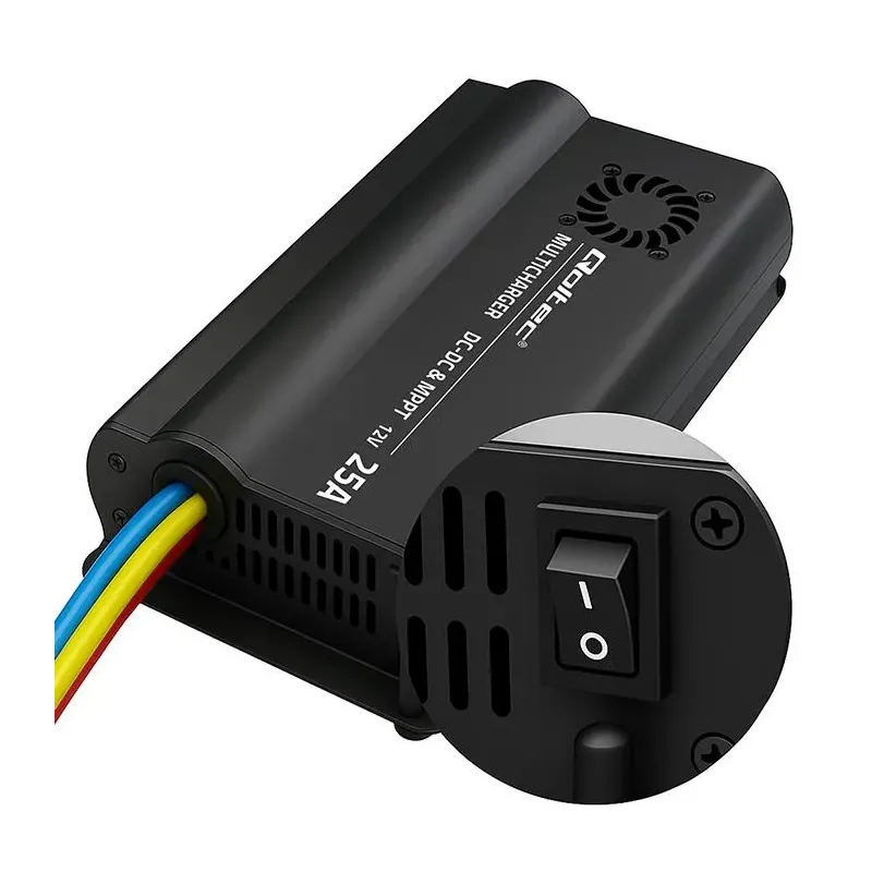 Ładowarka DC-DC Qoltec 12V z regulatorem MPPT | 25A | LiFePO4 AGM GEL STD