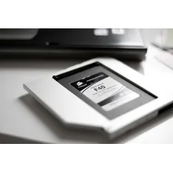 Ramka DIGITUS SSD/HDD do CD/DVD/Blu-ray, SATA na SATA, 12,7mm