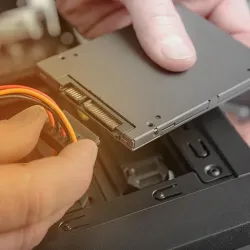 Adapter Qoltec na dysk M.2 SSD | SATA NGFF do SATA III | 2TB | Super speed