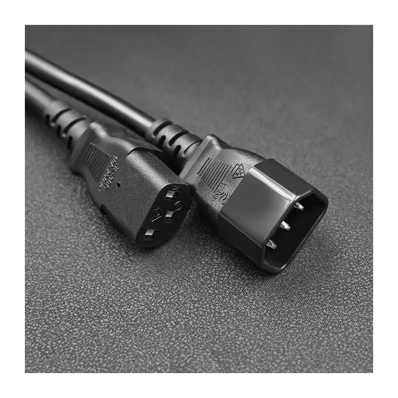 Kabel zasilający Qoltec IEC C13/C14 | 3x1.0mm2 | 1.8m