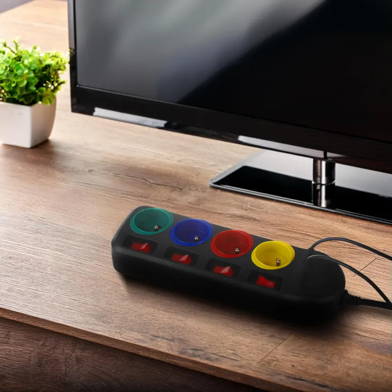 Listwa zasilająca Maclean MCE508 B przedłużacz 4 gniazda + USB A / C, z