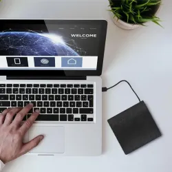 Nagrywarka Qoltec DVD-RW zewnętrzna | USB3.0 | czarna