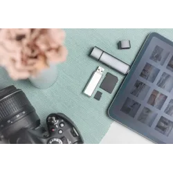 Czytnik kart DIGITUS 3-portowy USB Typ C/ USB 3.0 SuperSpeed SD Micro SD HQ