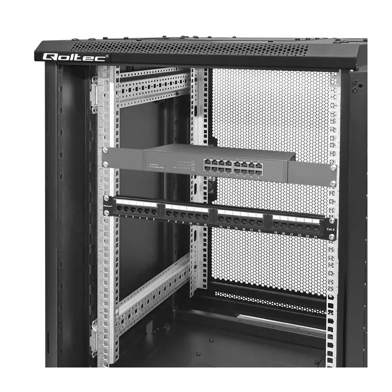 Szafa RACK Qoltec 19" | 15U | 600x600x855 | Perforowane drzwi | Stalowa