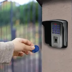 Daszek ochronny Qoltec do zamka szyfrowego