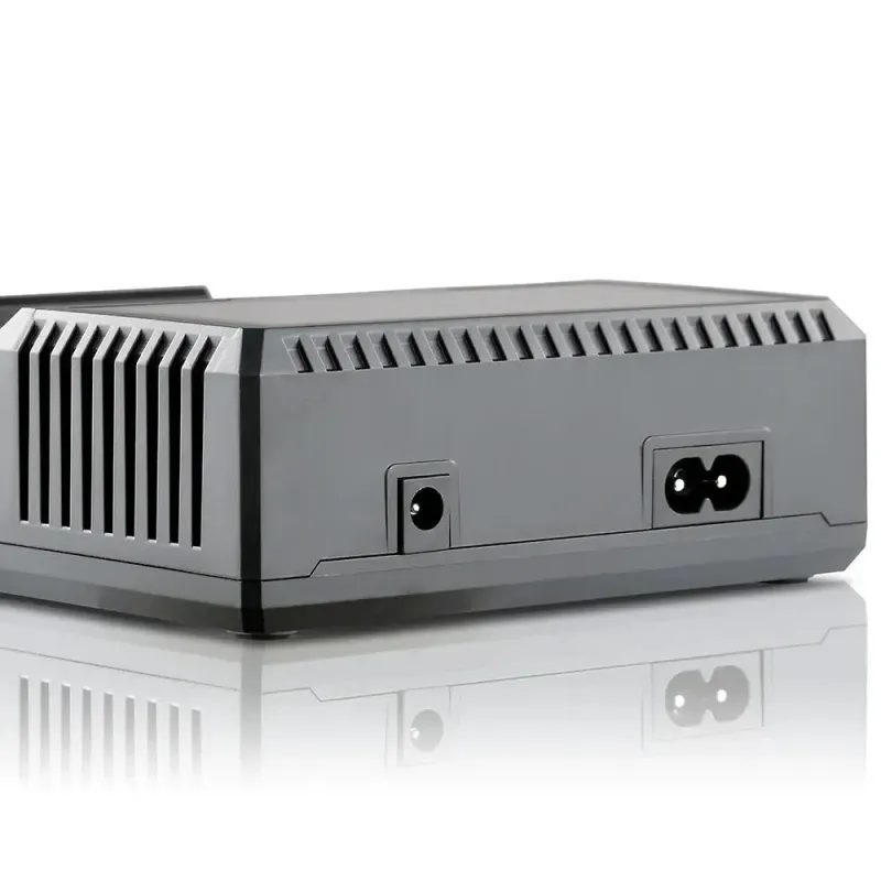 Ładowarka do akumulatorków cylindrycznych Li-ion oraz | PartsPC.pl