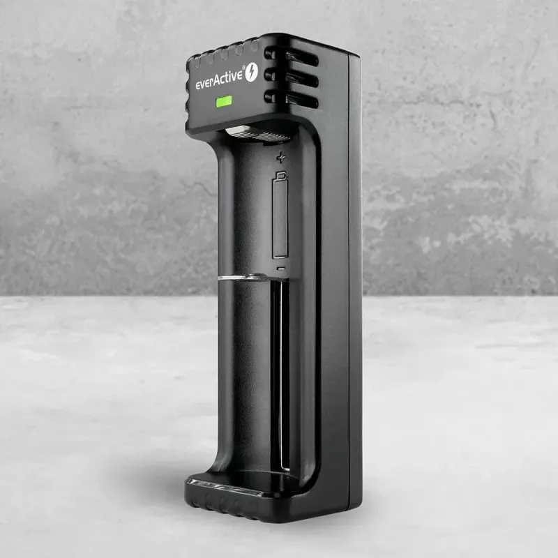 Ładowarka do akumulatorków cylindrycznych Li-ion everActive LC-100C