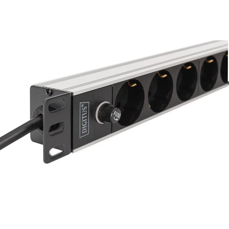 Listwa zasilająca DIGITUS PDU Rack 19" z bezpiecznikiem przeciążeniowym, 9