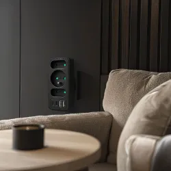 Gniazdko prądowe x3 + 4xUSB Maclean MCE248 F/B, | PartsPC.pl