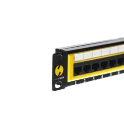 Patch panel 19'' Netrack 24-porty kat. 6 UTP, z półką | PartsPC.pl