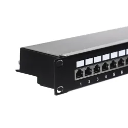 Patch panel 19'' Netrack 24-porty kat. 6 FTP, z półką | PartsPC.pl