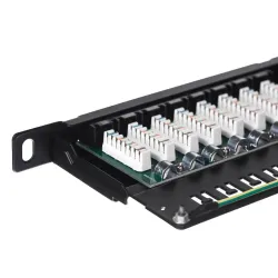 Patch panel 19'' Netrack 24-porty kat. 6 UTP, 0,5U z półką… | PartsPC.pl