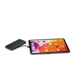 Belkin Powerbank 10 000 mAh, 23W, wbudowane kable USB-C i Lightning, czarny