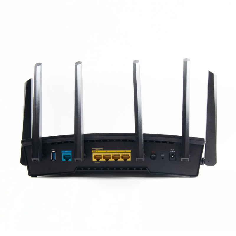 Synology RT6600ax | trójzakresowy router mesh WiFi 6, 2.5 GbE RJ-45 Port, Dual WAN, 4x4 MIMO, VLAN