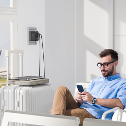 Unitek Ładowarka podróżna EU/US/UK/AUS PD 20 W