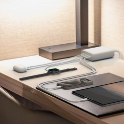 Belkin BoostCharge Pro - Ładowarka sieciowa Power Delivery, 4 porty USB-C, GaN, 200W