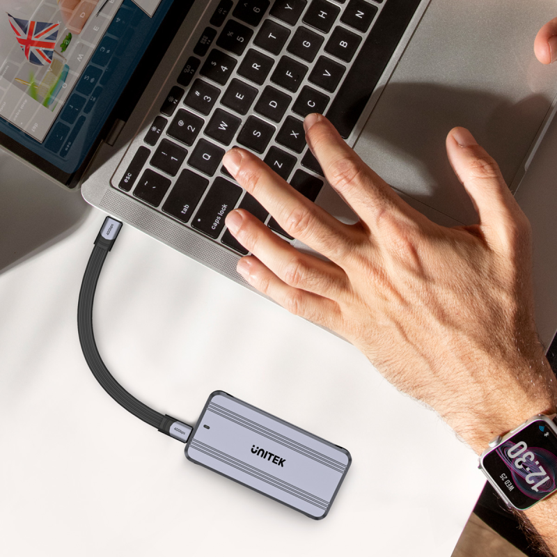 Unitek Aktywnie chłodzona obudowa M2 NvMe SSD USB4 40Gbps