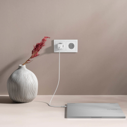 Belkin Ładowarka USB-C 45W, PD 3.1, BoostCharge, kompaktowa, kabel USB-C, biała