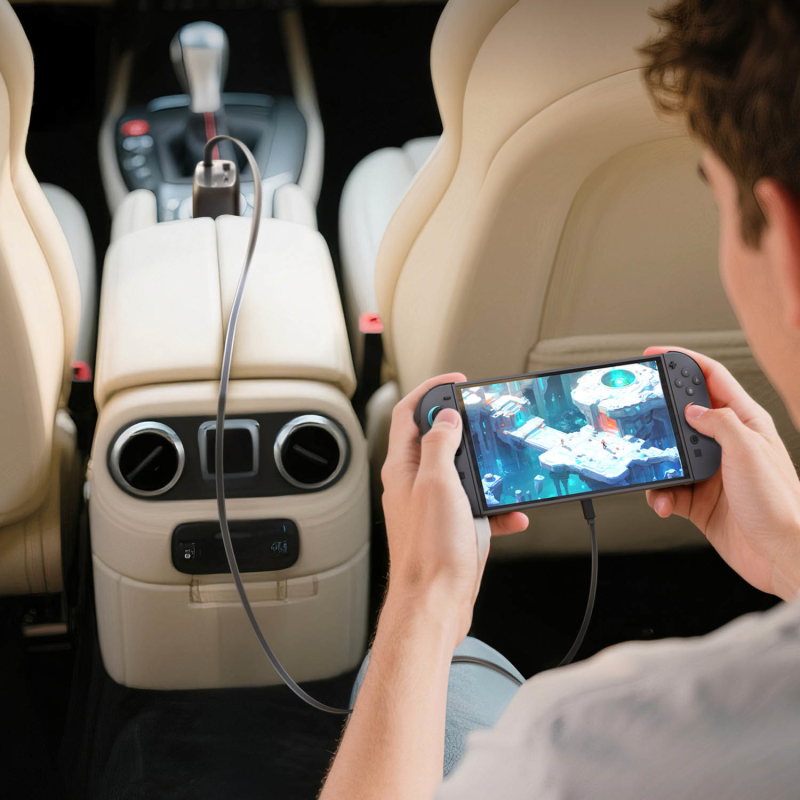 Belkin BoostCharge Ładowarka samochodowa 75W z wysuwanym... | PartsPC.pl