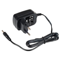 Zasilacz sieciowy Akyga AK-TB-18 5V/1A 5W DC 3,5x1,35 mm | PartsPC.pl