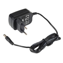 Zasilacz sieciowy Akyga AK-TB-22 5V/2A 10W DC 5,5x2,1mm | PartsPC.pl