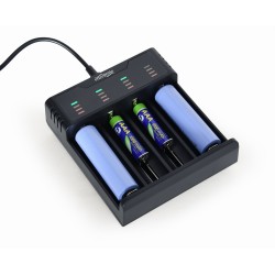 Ładowarka akumulatorów USB Ni-MH + Li-ion, czarna | PartsPC.pl