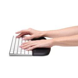 Podkładka ErgoSoft pod klawiaturę, czarna | PartsPC.pl
