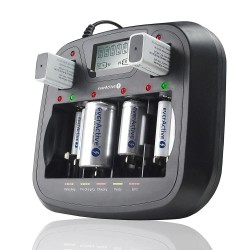 Ładowarka akumulatorków Ni-MH EverActive NC900U | PartsPC.pl