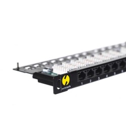 Patch panel 19'' Netrack 24-porty kat. 6 UTP, 0,5U z półką… | PartsPC.pl