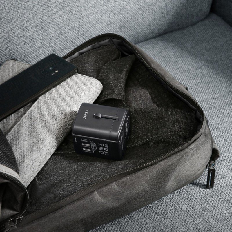 PA-TA01 Black uniwersalny podróżny adapter sieciowy 2xUSB+1x… | PartsPC.pl