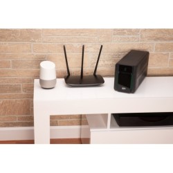 Zasilacz awaryjny BVX900LI Easy UPS 900VA, 230V, AVR, 4 IEC | PartsPC.pl