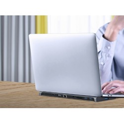 Hub USB-C PD GbE VGA HDMI 3xUSB 3.1 czytnik kart SD | PartsPC.pl
