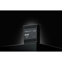 Router RUT301  4xLAN, 1xWAN, USB 2.0, 2xDI, 2xDO | PartsPC.pl