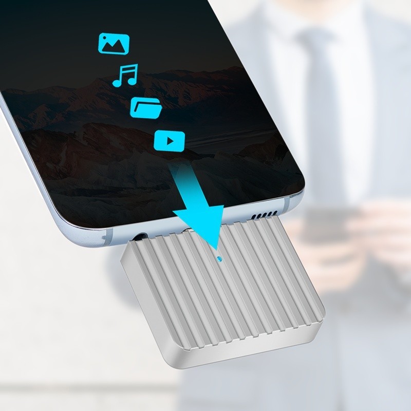 Micro kieszeń USB3.2 1x Gen2, USB-C, PCOe NVMe | PartsPC.pl