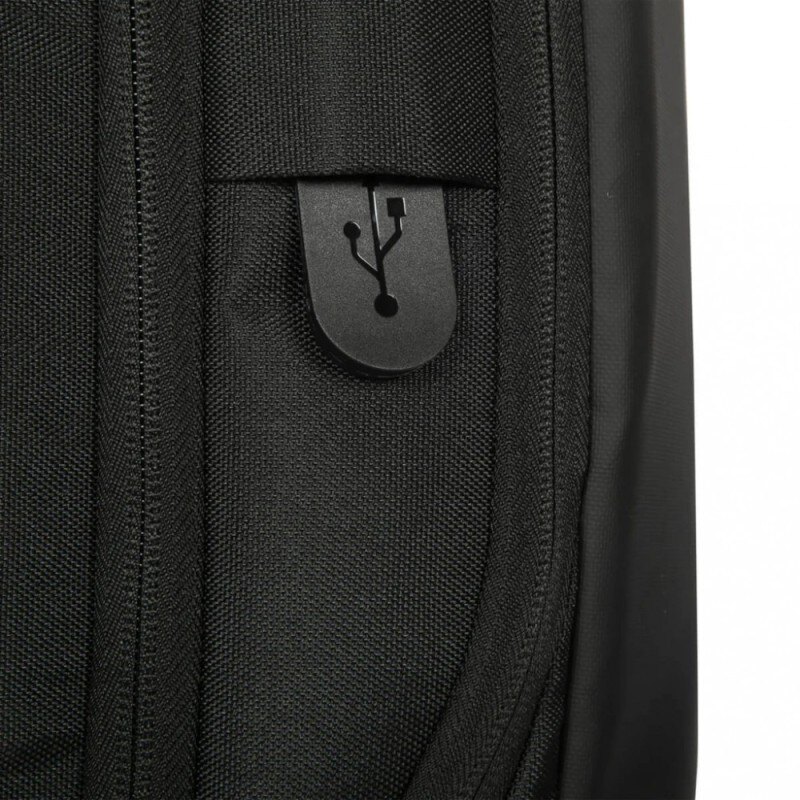Plecak na laptopa 15-16 cali Commuter EcoSmart, czarny | PartsPC.pl