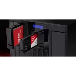 WD Red WDS200T1R0B 2TB M.2 SATA powered by Sandisk | PartsPC.pl