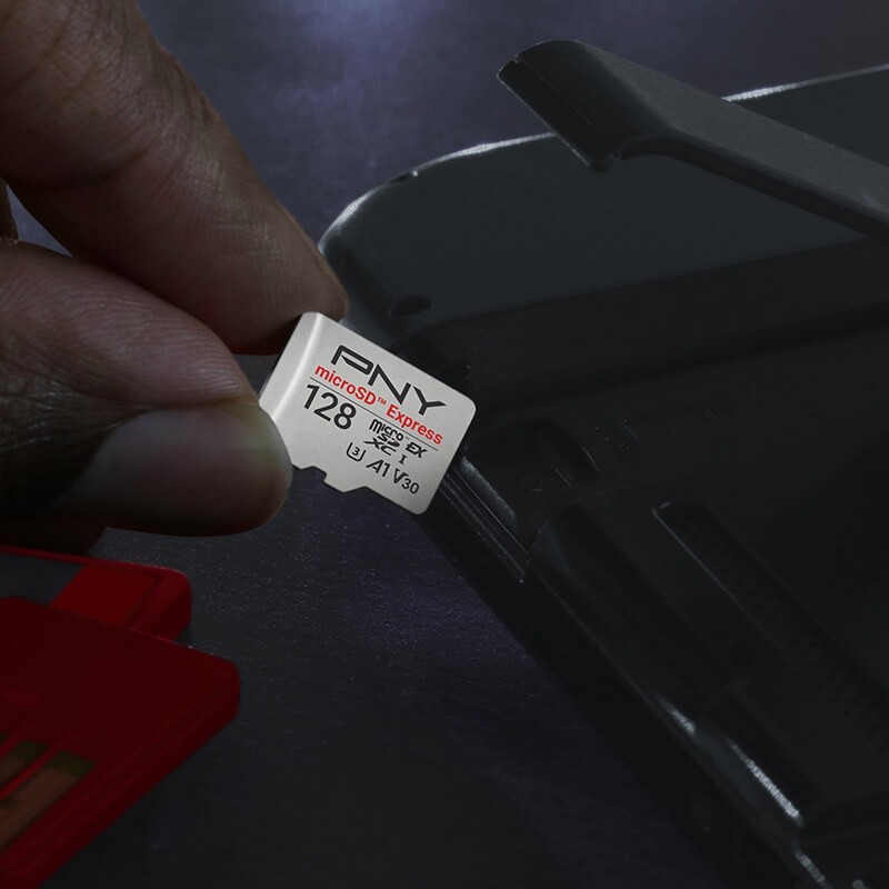 Karta pamięci microSD Express 128GB P-SDU128P31880EXP-GE | PartsPC.pl