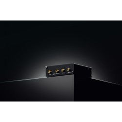 Router RUT2040AAAA0 | PartsPC.pl